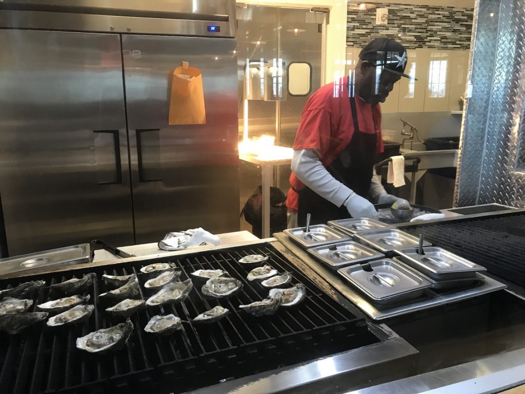 Fezzo's Grilled Oysters Live