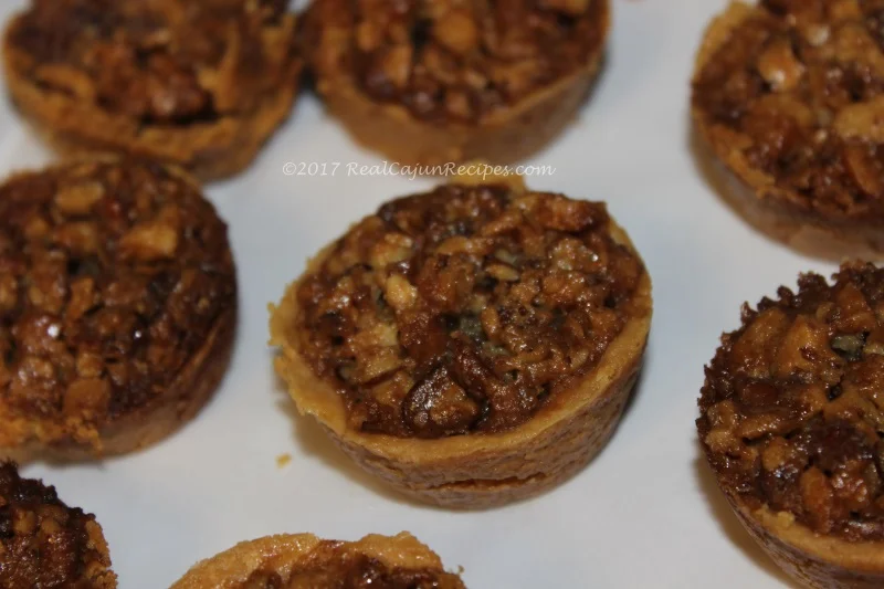 Miniature Pecan Pies - Pecan Tassies