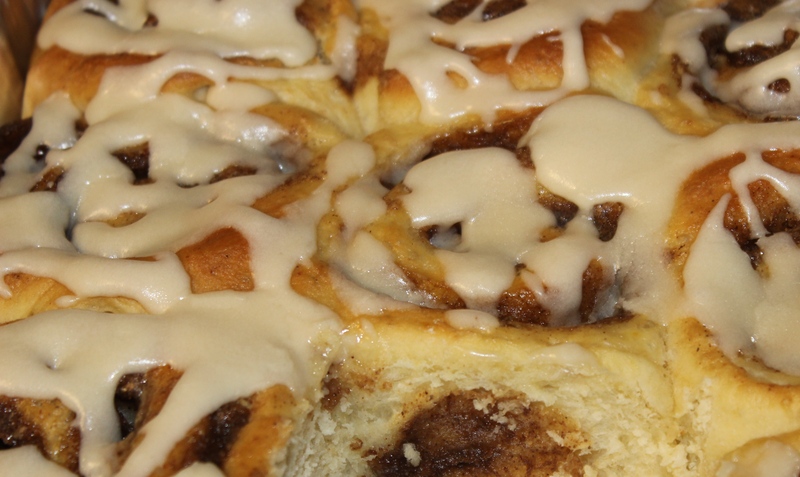 Linda's Fresh Cinnamon Rolls (School Recipe)