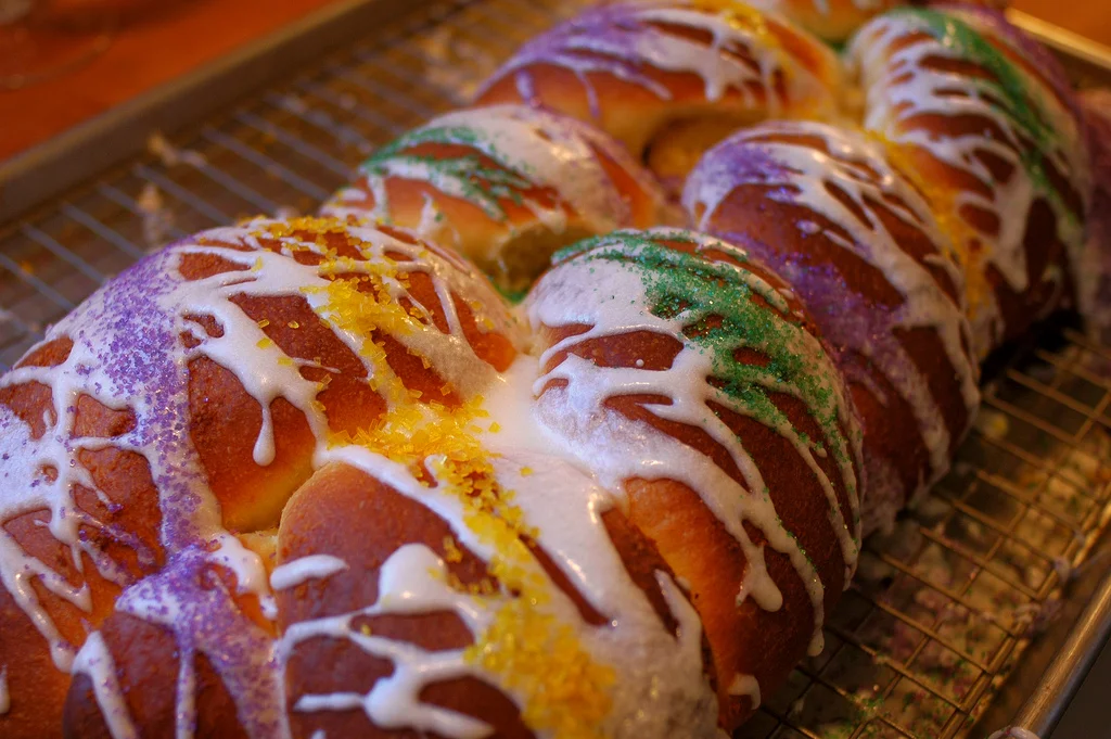 Mardi Gras King Cake - Traditional New Orleans