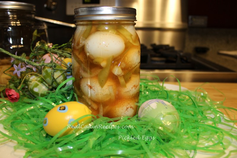Pickled Eggs in a Jar la m de maw maw