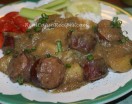 Smothered Potatoes and Sausage 