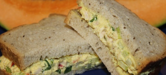 Tuna Fish Salad with Freah Bread