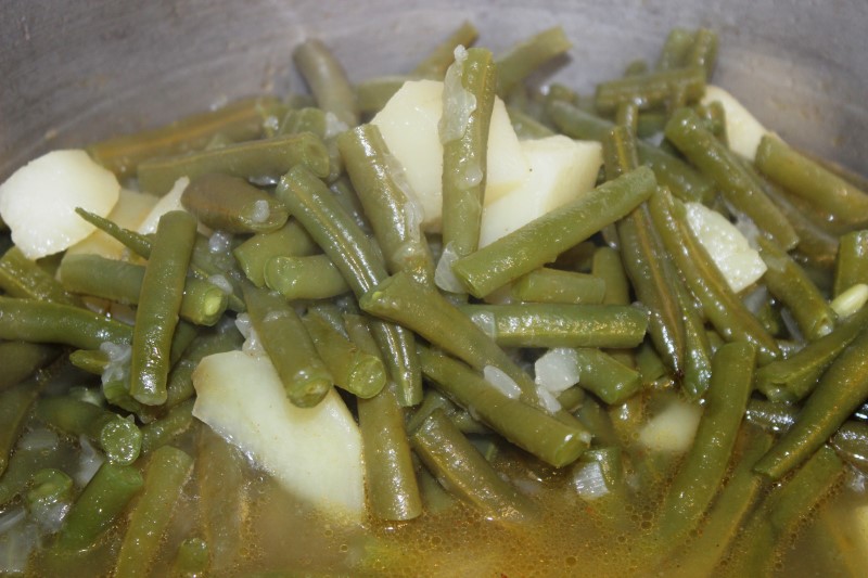Green Beans with Ham Bits and Potatoes