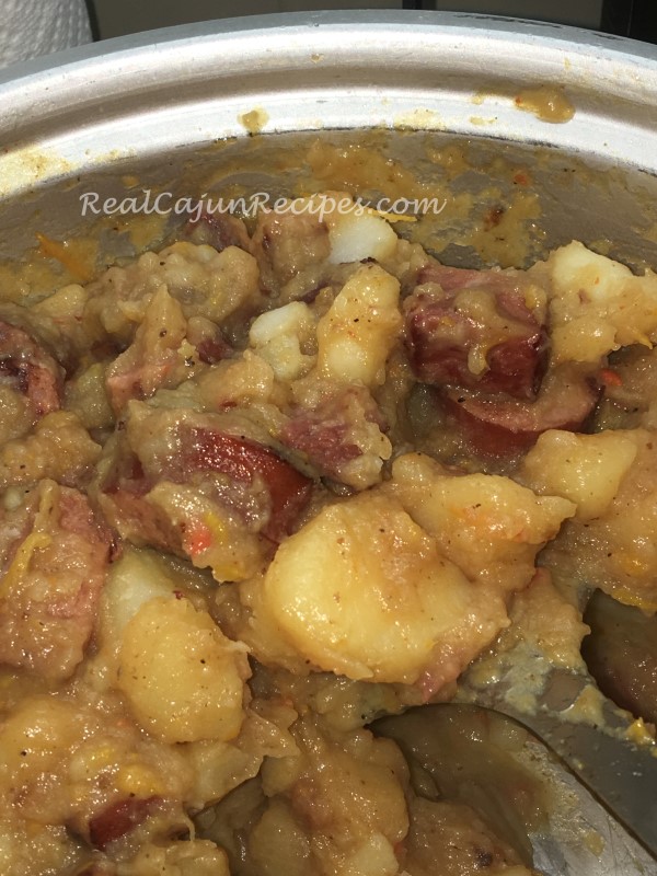 Smothered Potatoes with Sausage and Tasso Cooked Up in Rice Cooker