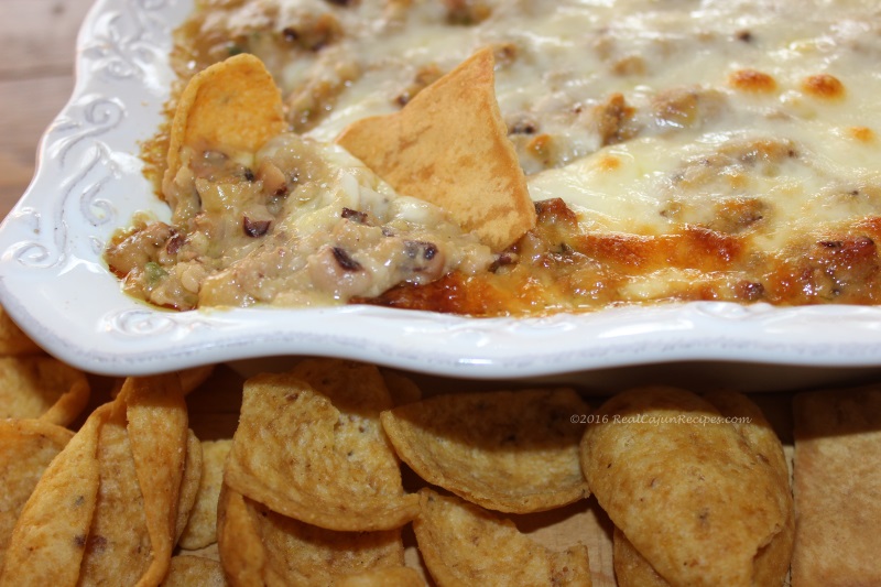 Cheesy Black Eye Pea Dip la m de maw maw