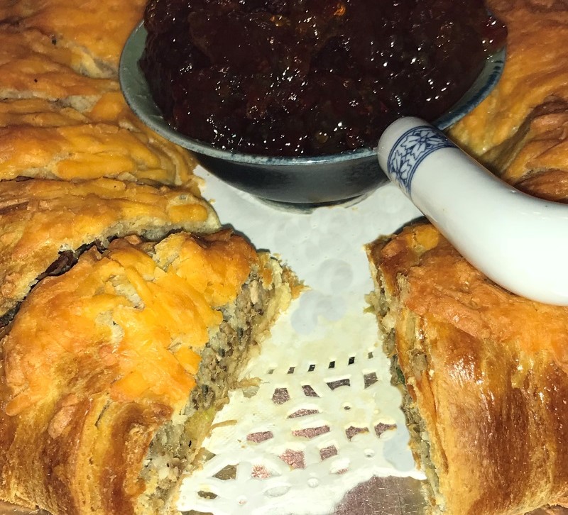 Boudin Crescent Ring