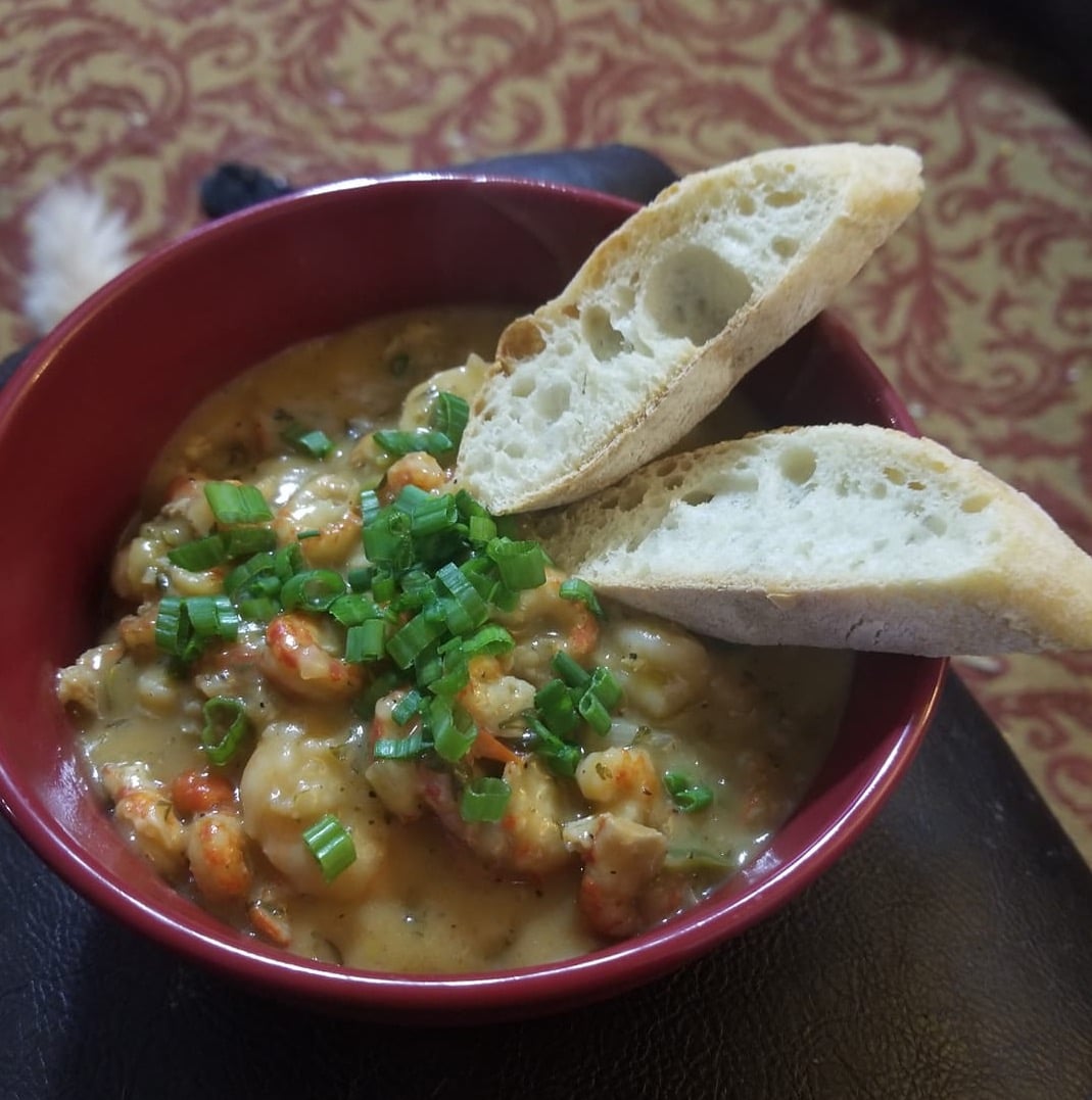 Jason’s Party-Sized Crawfish Étouffée